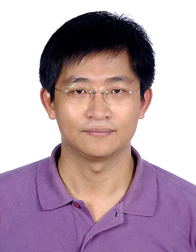 顏昭文學務長